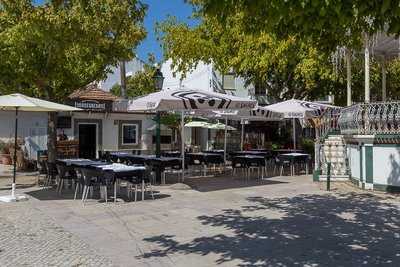 Restaurante 100 Segredos