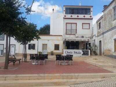 Tasca Os Arquinhos - Espiche Praia Da Luz