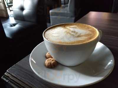Cafe 1982
