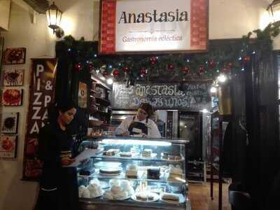 Anastasia Gastronomía Ecléctica