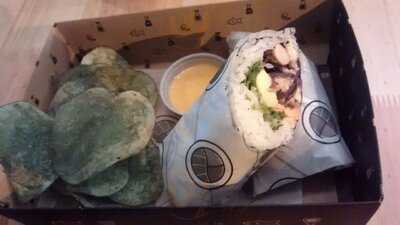 Roll Up - Sushi Burrito