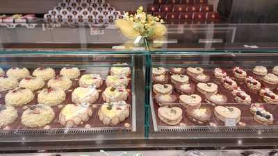 Pasticceria,Panificio Love, Legnano