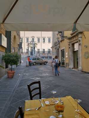 Pizzeria Gladius, Carrara