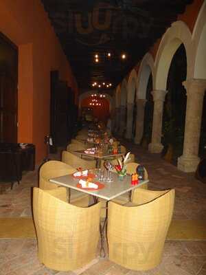 El Claustro Restaurant