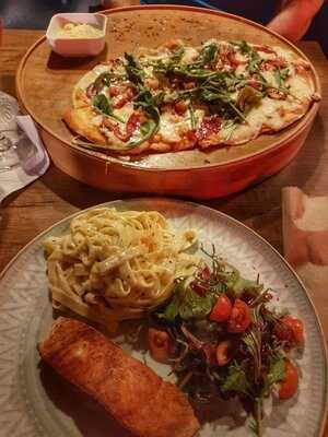 Vulcano Pizzeria, Medellín