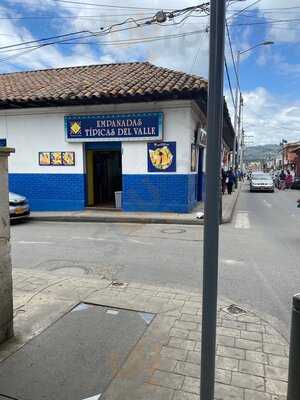 Empanadas Tipicas Del Valle, Bogotá