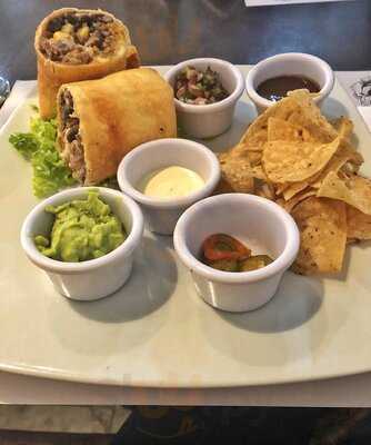 Entre Cuates menu
