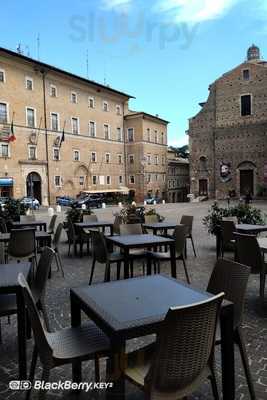 Centrale Macerata, Macerata