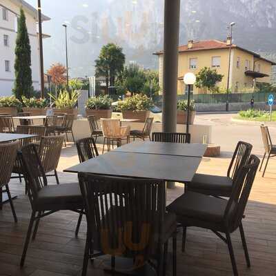 Athos Bistrot & Pizza, Riva Del Garda