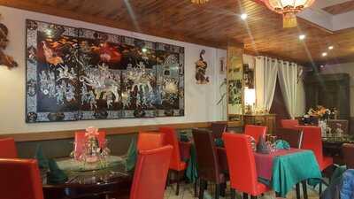 Restaurant Hoa Binh