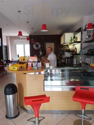 Raphael Cafe, Molfetta