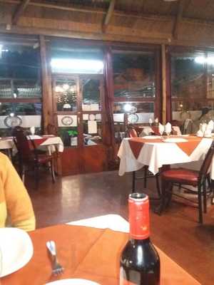 La Ventanita Parrilla-restaurante