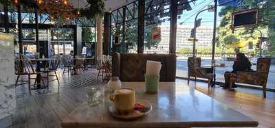 Alma Cafe