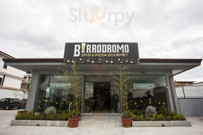 Up Birrodromo Restaurant