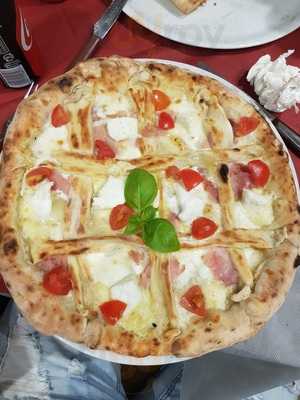 Pizzeria Scugnizzi Napoletani, Novi Ligure