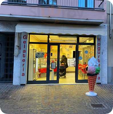 Gelateria Arcobaleno Yogurteria