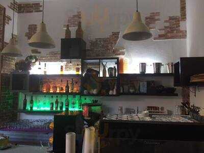 Caffe' Bascape', Voghera