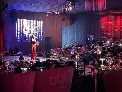 Chic Cabaret & Restaurant