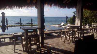 La Punta Grill & Lounge