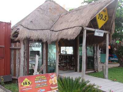 Km 19. 5 Restaurant & Bar Cancun