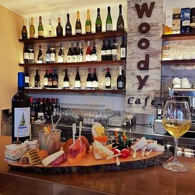 Woody Café, Pozzallo