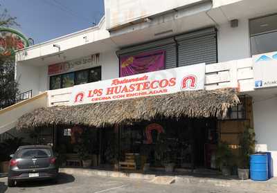 Los Huastecos