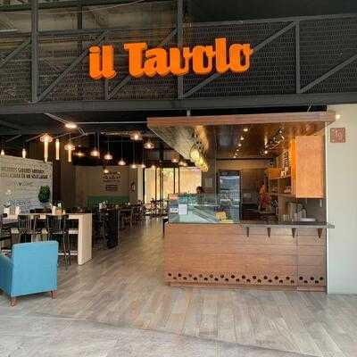 Il Tavolo (sania)