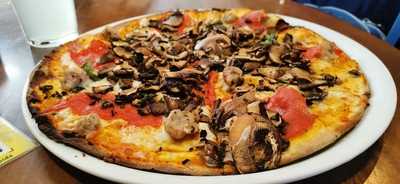 California Pizza Kitchen