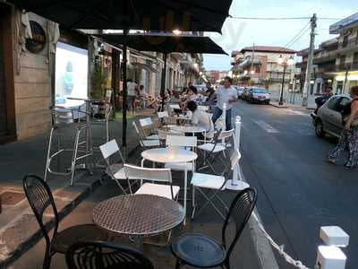 Bar Centrale, Gravina di Catania