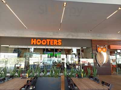 Hooters Querétaro