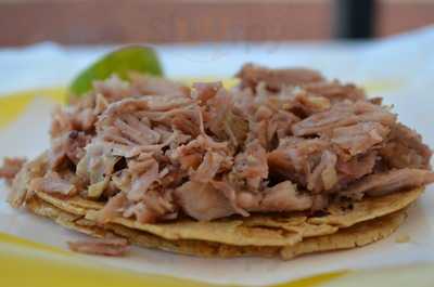 Tacos El Revolcado Sucursal Queretaro