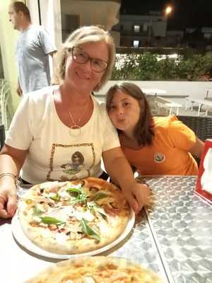 Pizza Pazza