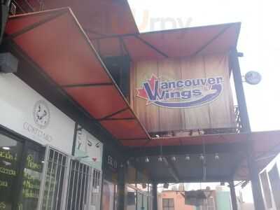 Vancouver Wings Organge