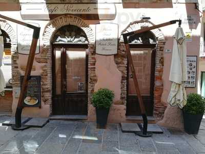 Caffe novecento, Iglesias