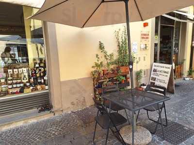 A Table In Tuscany