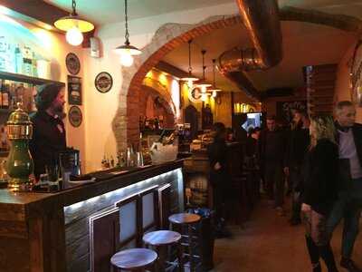 Sottovia pub griglieria, Certaldo