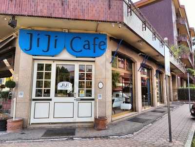 Jìjì Cafè Momus, Cusano Milanino