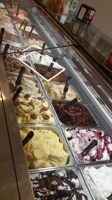 Manente Gelateria Sirolo