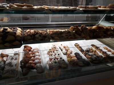 Pasticceria E Gelateria Calce