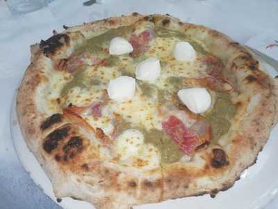 Pizzeria La Nuova Saporita, Pagani