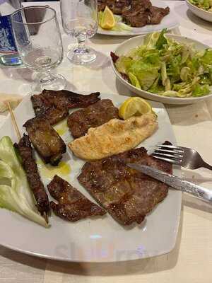 Albergo Ristorante Dancing Il Faro, San Severino Marche