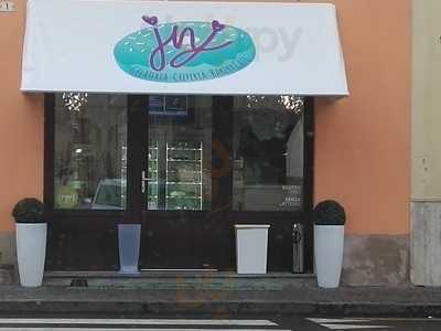 Jnj gelateria creperia bakery cafe', Robecco sul Naviglio