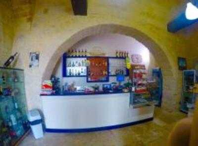 Bar d'Aragona, Bisceglie