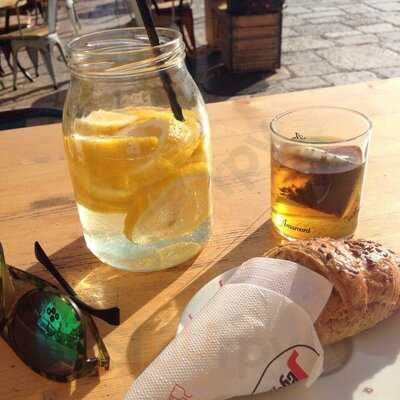 Caffè con Vista, Barletta