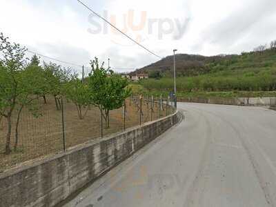 Ristorante Est di Aurina Rosa, Manocalzati