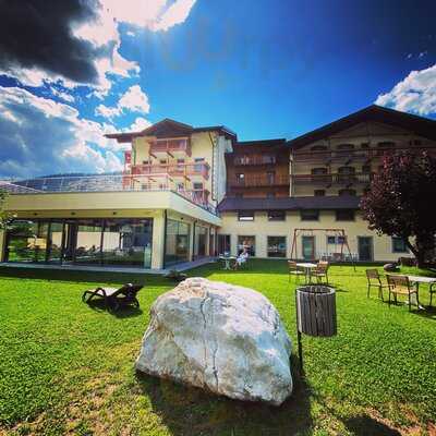 Wellness Hotel Dolomia, Soraga