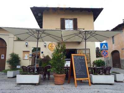 Route 23 Vintage Bar, Campiglione-Fenile