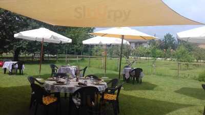 Ristorante dell`Agriturismo L'angolo Dei Sogni, Piscina