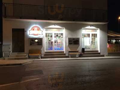 Mario Gelateria Pasticceria, Villa Musone