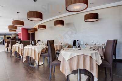 Ih Gusto Restaurant Roma Z3